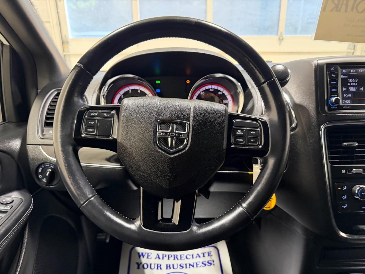 dodge grand caravan 2019 2C4RDGBG3KR770443 image dodge grand caravan 2019 2C4RDGBG3KR770443 image